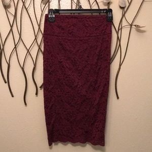 Express Lace Skirt